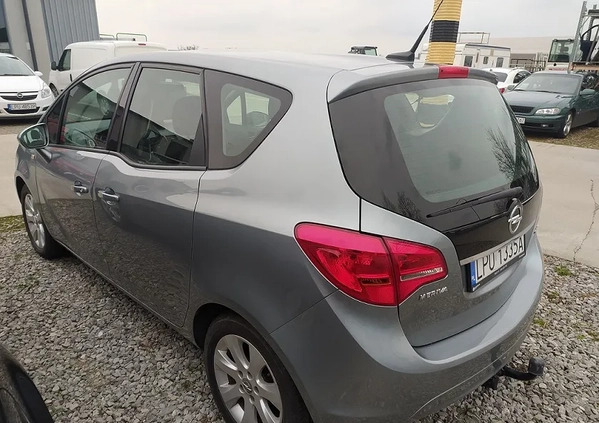Opel Meriva cena 26800 przebieg: 140500, rok produkcji 2011 z Halinów małe 37